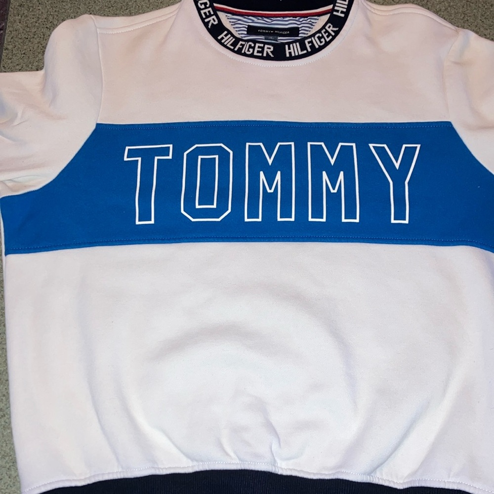 Tommy Hilfiger sweatshirt men’s Medium